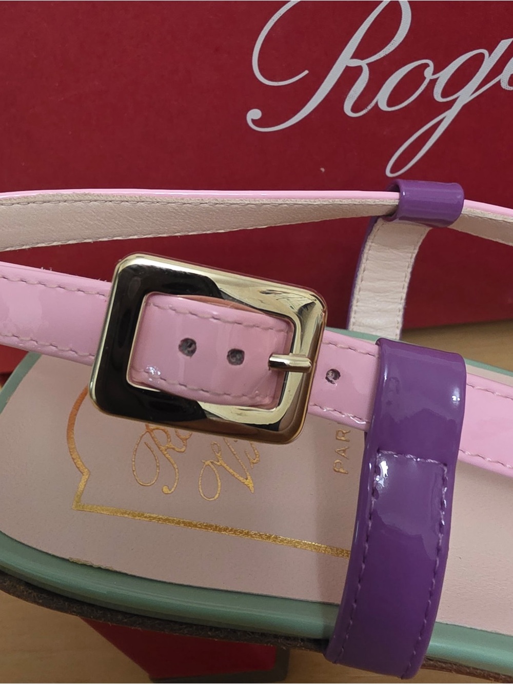 Roger Vivier Pink Orange Patent Slingback Flats with Red Buckle - Picture 10 of 12
